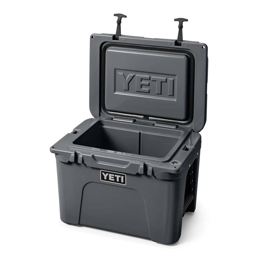 YETI tundra 35 cool box